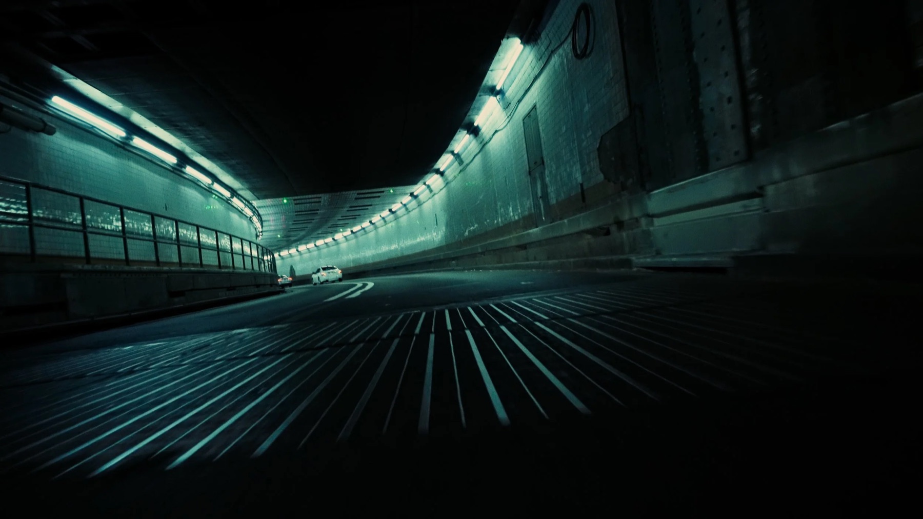 Wide still from Seedless.